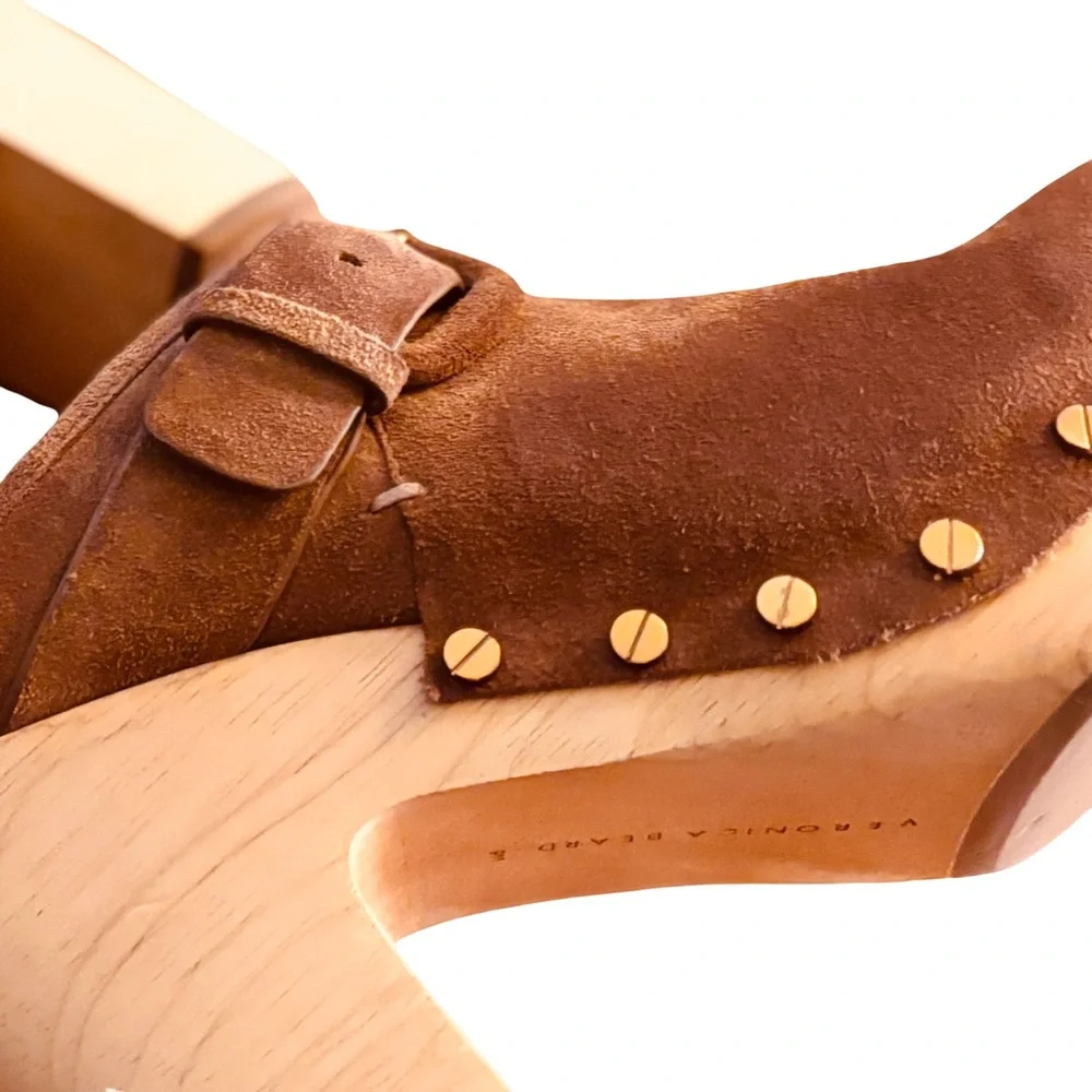 🌰Veronica Beard Dacey Studded Suede Clogs in Pecan, Size 9 - Picture 9 of 11